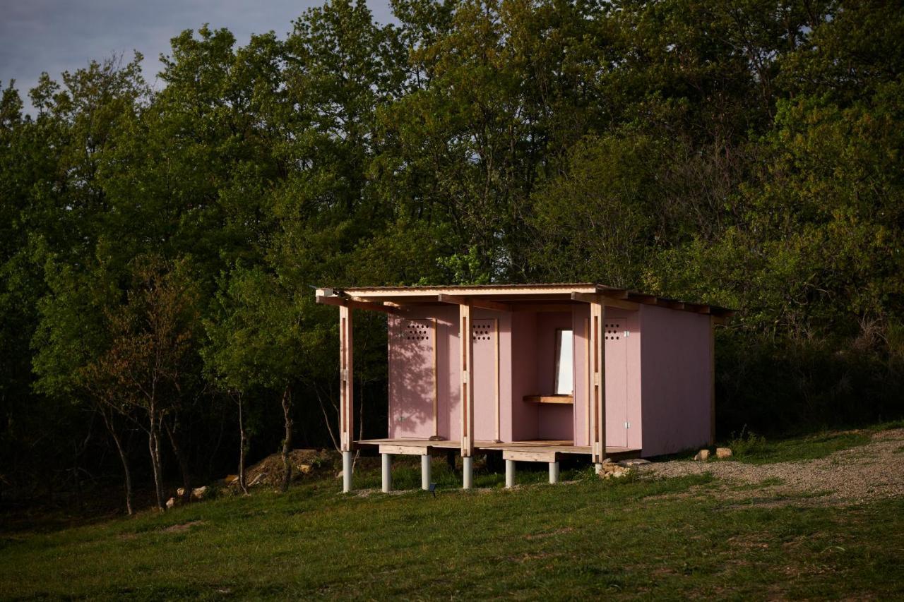 Отель Agricola Ombra - Tents In Nature Лаятико Экстерьер фото