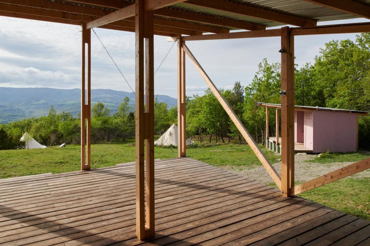 Отель Agricola Ombra - Tents In Nature Лаятико Экстерьер фото